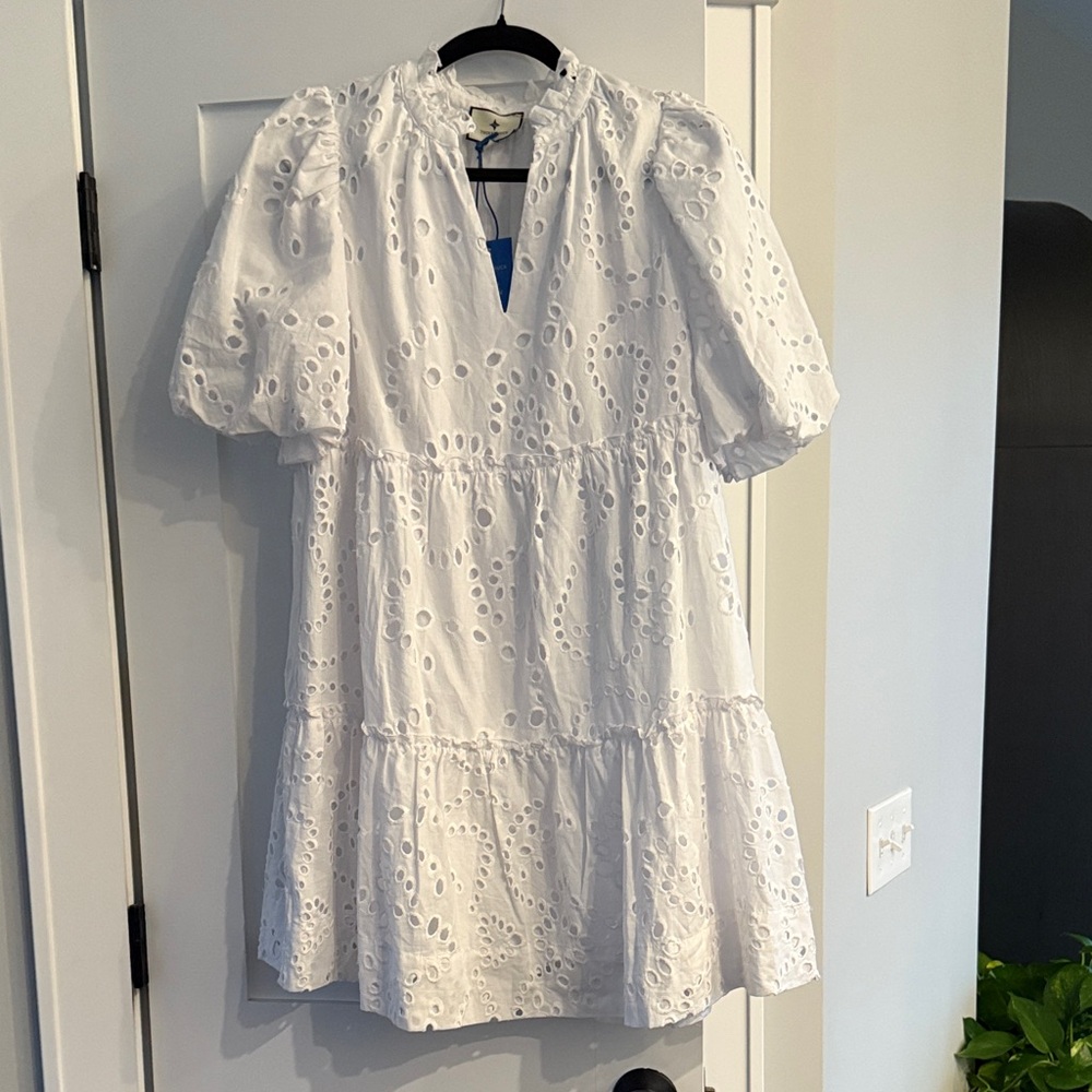 NWT Tuckernuck White Eyelet Dress, size Medium